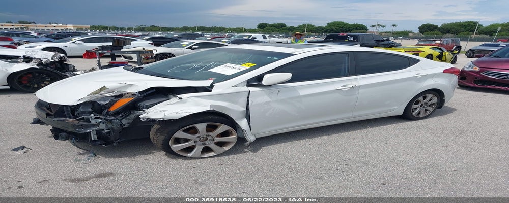 5NPDH4AE9DH240457 2013 HYUNDAI ELANTRA photo no. 2
