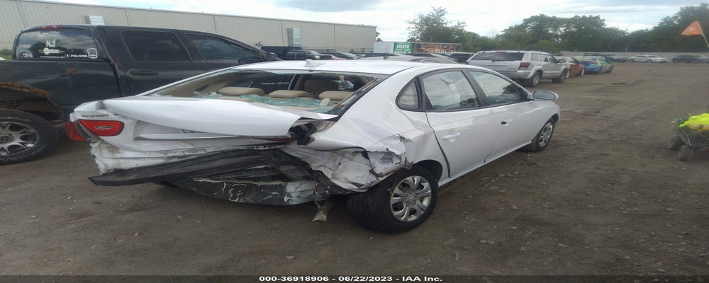 KMHDU4AD1AU855715 2010 HYUNDAI ELANTRA photo no. 4