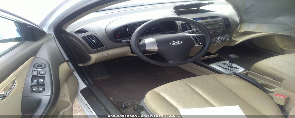 KMHDU4AD1AU855715 2010 HYUNDAI ELANTRA photo no. 5