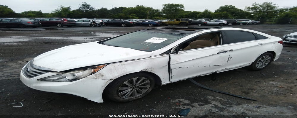 5NPEC4AC3EH907784 2014 HYUNDAI SONATA photo no. 2