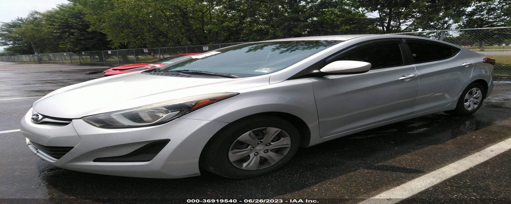 5NPDH4AE5GH734352 2016 HYUNDAI ELANTRA photo no. 2