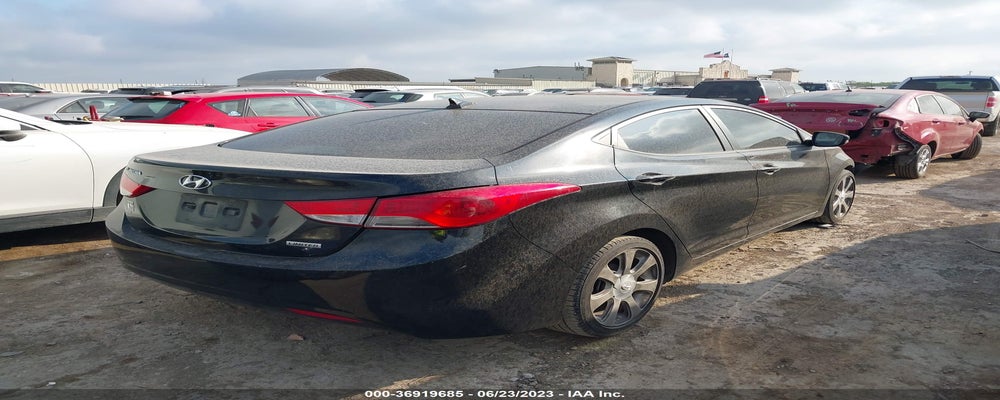 KMHDH4AE7CU187063 2012 HYUNDAI ELANTRA photo no. 4