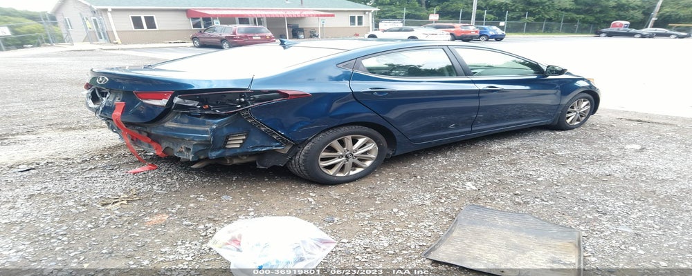 KMHDH4AE1GU491561 2016 HYUNDAI ELANTRA photo no. 4