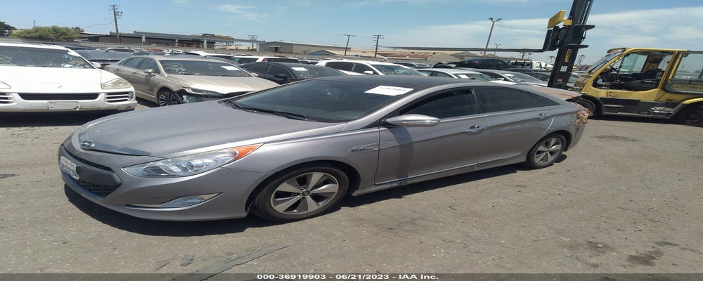 KMHEC4A4XBA011862 2011 HYUNDAI SONATA photo no. 2