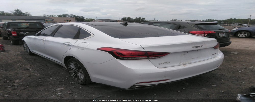 KMHGN4JE8FU083174 2015 HYUNDAI GENESIS photo no. 3