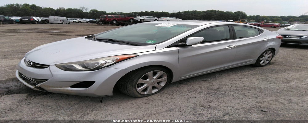 5NPDH4AE6DH259788 2013 HYUNDAI ELANTRA photo no. 2
