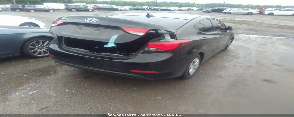 5NPDH4AE3GH745883 2016 HYUNDAI ELANTRA photo no. 4