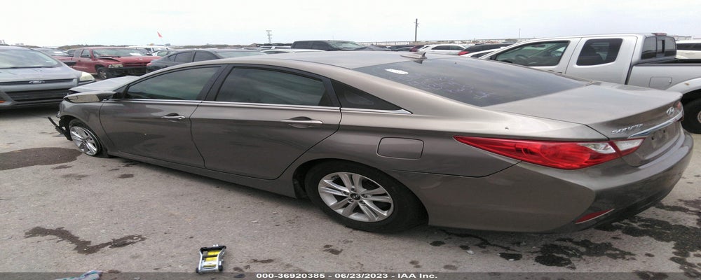 5NPEB4AC4EH945088 2014 HYUNDAI SONATA photo no. 3