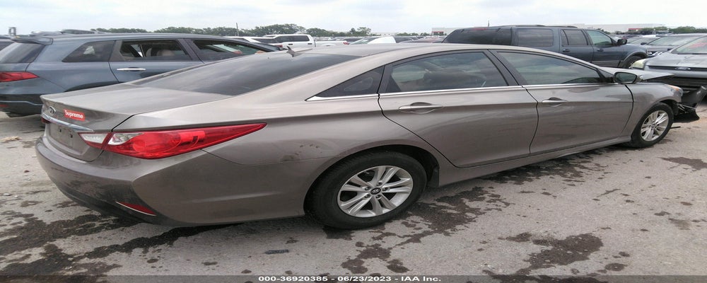 5NPEB4AC4EH945088 2014 HYUNDAI SONATA photo no. 4