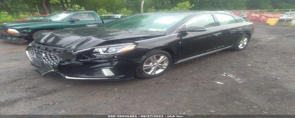 5NPE34AF0JH715288 2018 HYUNDAI SONATA photo no. 2