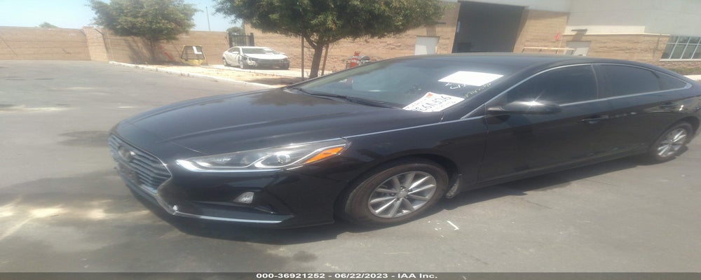 5NPE24AF8KH805468 2019 HYUNDAI SONATA photo no. 2