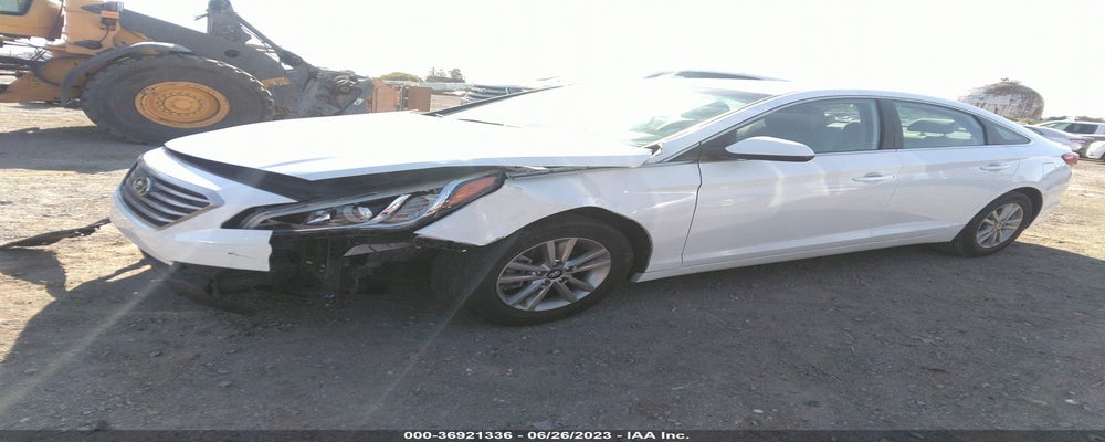 5NPE24AF5GH324567 2016 HYUNDAI SONATA photo no. 2