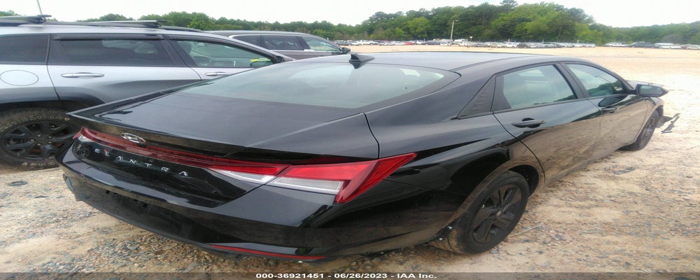 KMHLM4AG0PU536840 2023 HYUNDAI ELANTRA photo no. 4