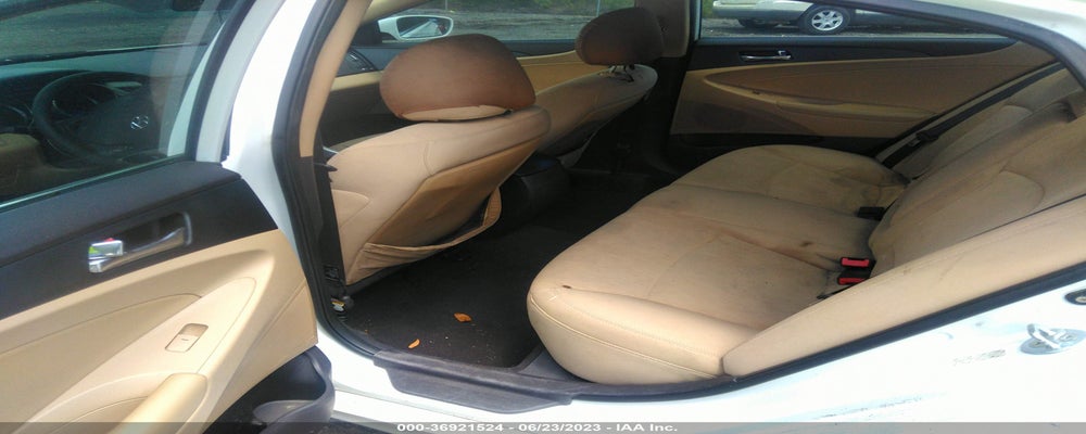 5NPEB4AC4BH130451 2011 HYUNDAI SONATA photo no. 8