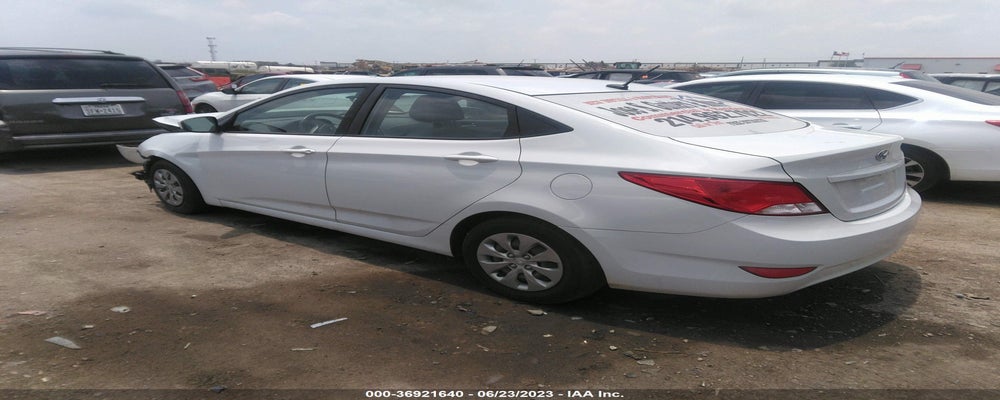 KMHCT4AE3HU370459 2017 HYUNDAI ACCENT photo no. 3
