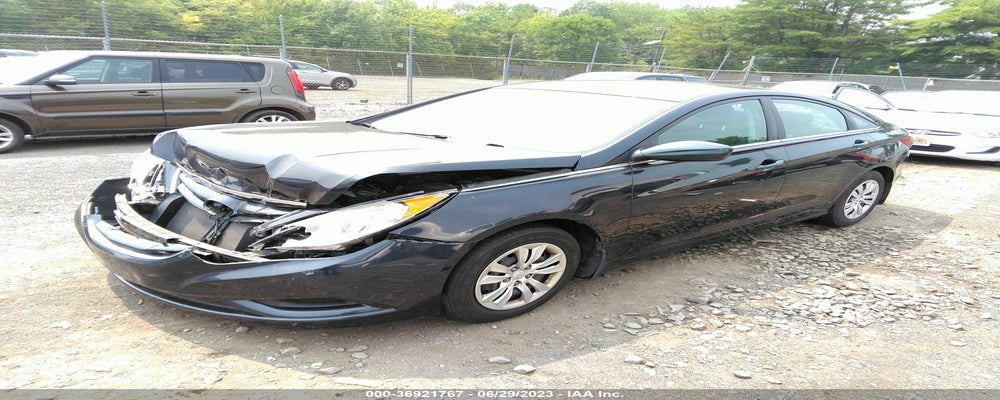 5NPEB4AC1CH363141 2012 HYUNDAI SONATA photo no. 2