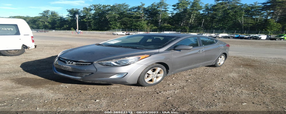 5NPDH4AE0DH264145 2013 HYUNDAI ELANTRA photo no. 2