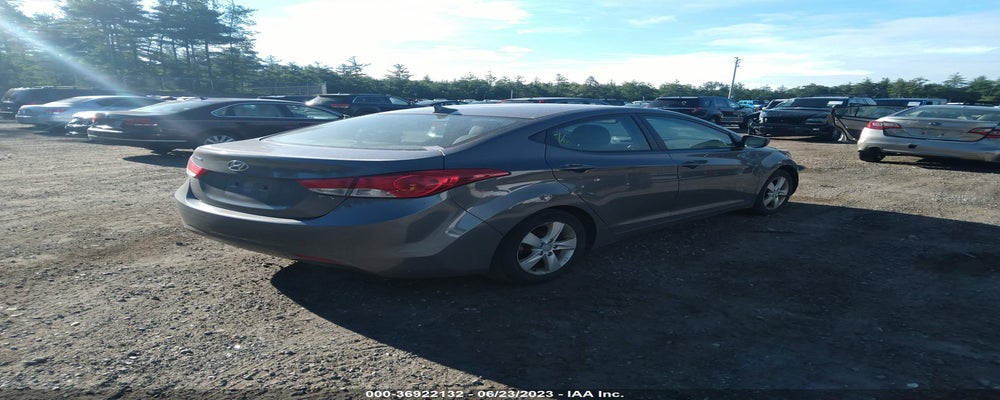 5NPDH4AE0DH264145 2013 HYUNDAI ELANTRA photo no. 4