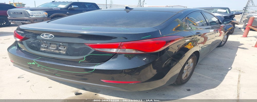 KMHDH4AE4FU439470 2015 HYUNDAI ELANTRA photo no. 4