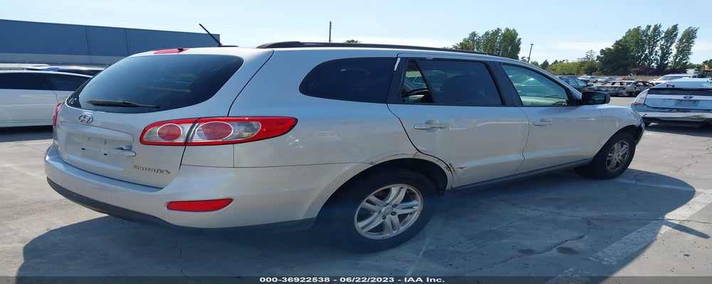 5XYZG3AB0BG027944 2011 HYUNDAI SANTA FE photo no. 4