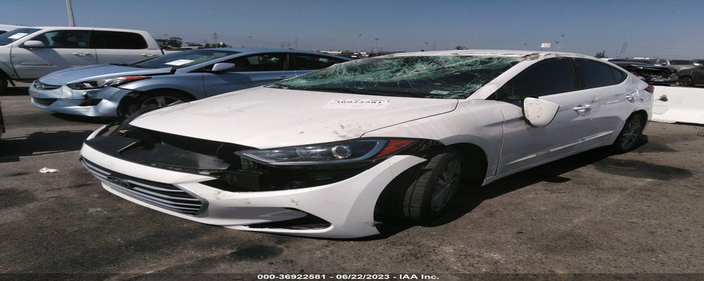 5NPD84LF3JH297867 2018 HYUNDAI ELANTRA photo no. 2