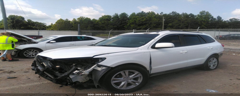5XYZH4AG5CG145567 2012 HYUNDAI SANTA FE photo no. 2