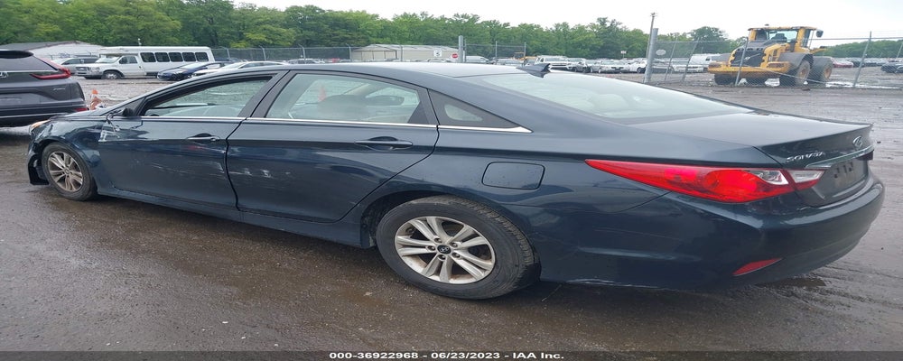 5NPEB4AC0EH932046 2014 HYUNDAI SONATA photo no. 3