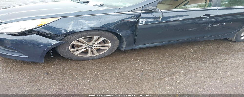 5NPEB4AC0EH932046 2014 HYUNDAI SONATA photo no. 6
