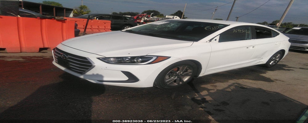 5NPD84LF1JH239224 2018 HYUNDAI ELANTRA photo no. 2