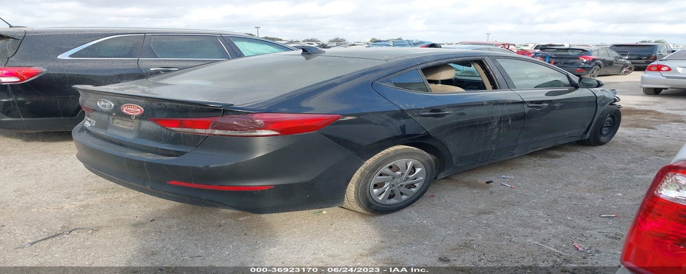 KMHD74LF0HU360003 2017 HYUNDAI ELANTRA photo no. 4