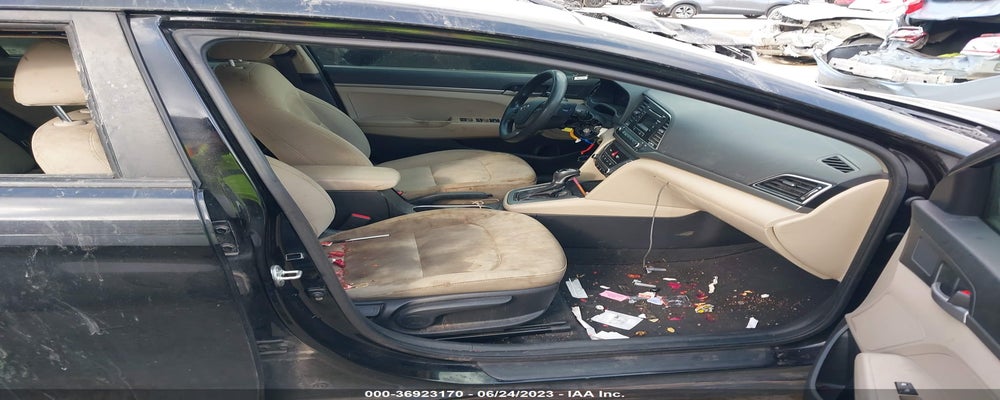 KMHD74LF0HU360003 2017 HYUNDAI ELANTRA photo no. 5