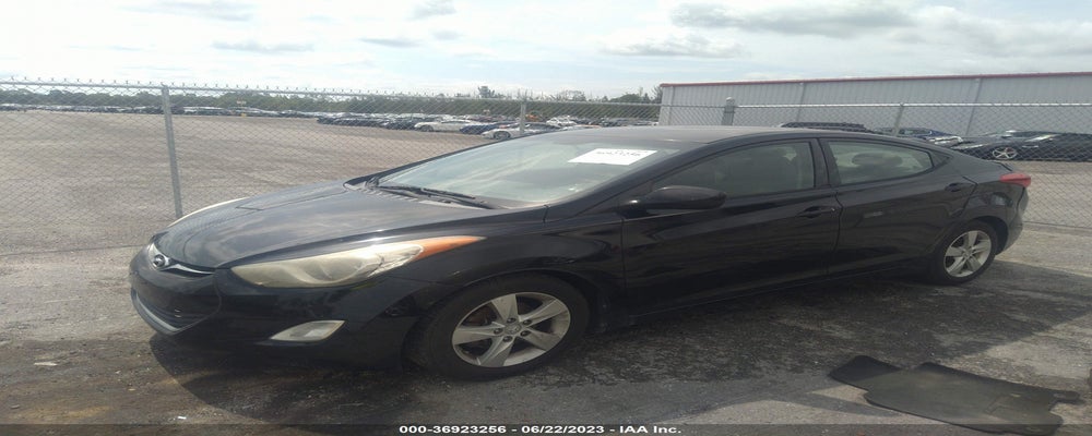 5NPDH4AE6DH325031 2013 HYUNDAI ELANTRA photo no. 2