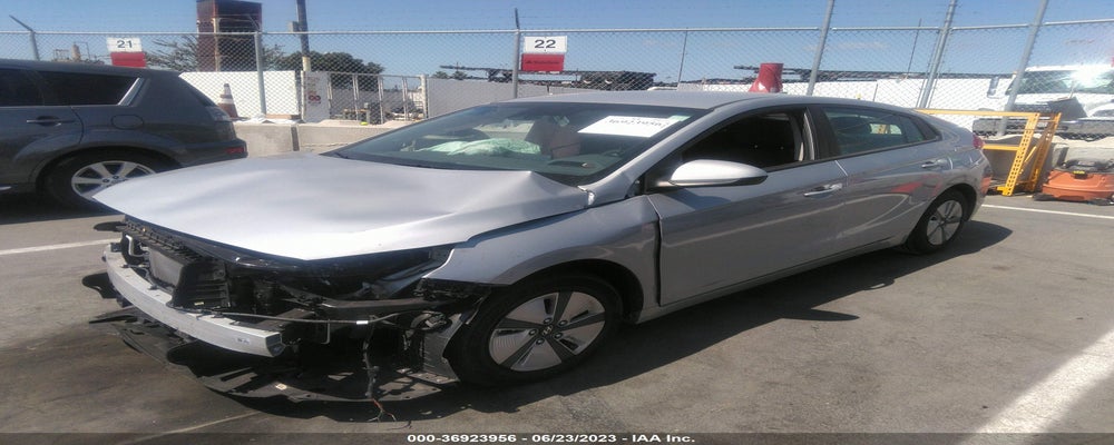 KMHC65LC0MU261282 2021 HYUNDAI IONIQ HYBRID photo no. 2