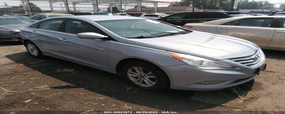5NPEB4AC3DH693803 2013 HYUNDAI SONATA photo no. 1