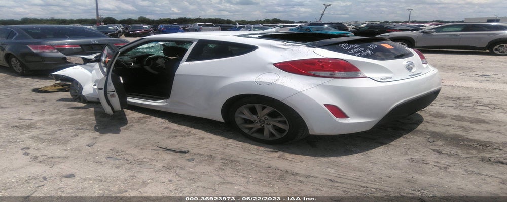KMHTC6AD8GU268480 2016 HYUNDAI VELOSTER photo no. 3