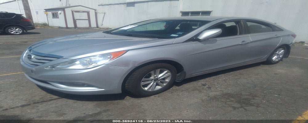 5NPEB4AC6DH631683 2013 HYUNDAI SONATA photo no. 2