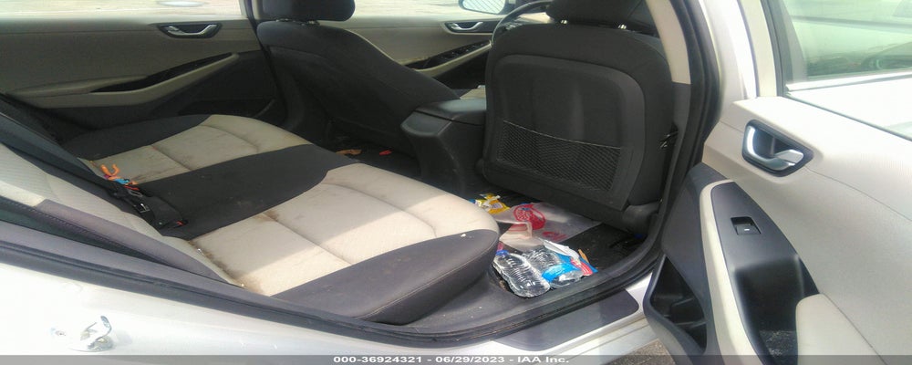 KMHC75LC0JU093734 2018 HYUNDAI IONIQ HYBRID photo no. 8