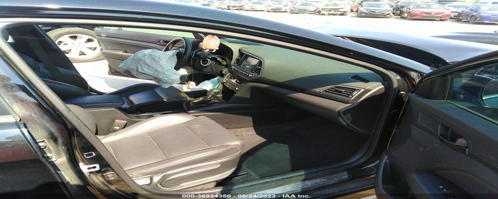 KMHD04LB0JU724976 2018 HYUNDAI ELANTRA photo no. 5