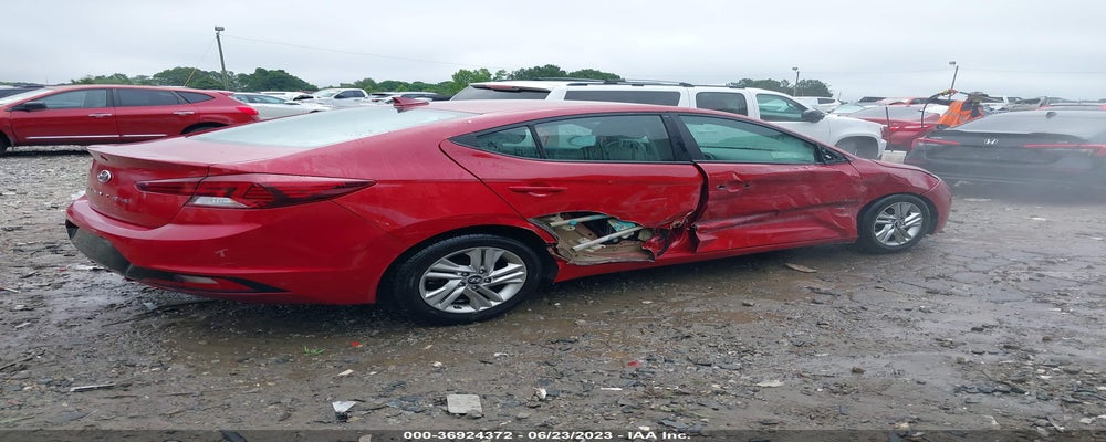 KMHD84LF1KU748426 2019 HYUNDAI ELANTRA photo no. 4