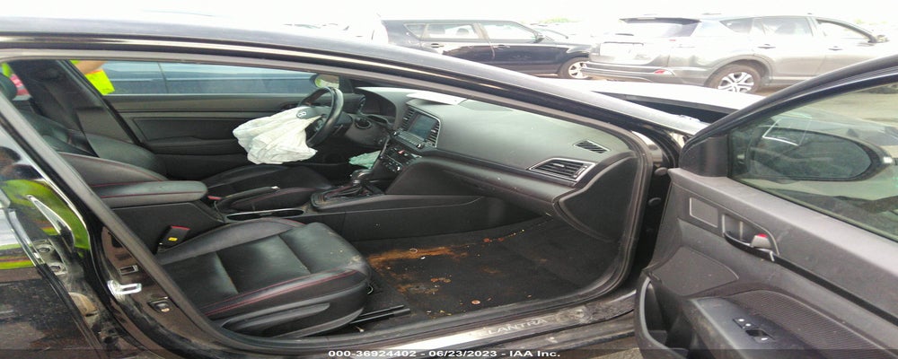 KMHD04LB0JU532893 2018 HYUNDAI ELANTRA photo no. 5