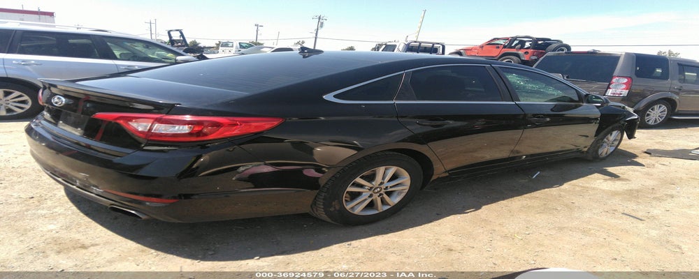 5NPE24AF5HH575834 2017 HYUNDAI SONATA photo no. 4