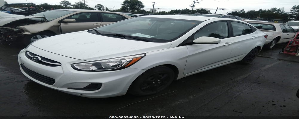KMHCT4AE3GU972289 2016 HYUNDAI ACCENT photo no. 2