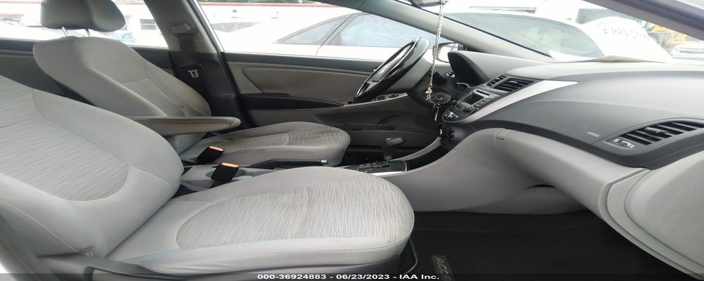 KMHCT4AE3GU972289 2016 HYUNDAI ACCENT photo no. 5