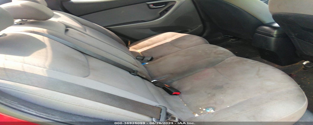 5NPDH4AE3GH761632 2016 HYUNDAI ELANTRA photo no. 8