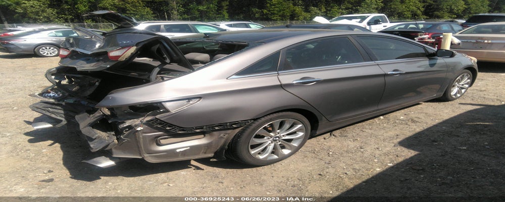 5NPEC4AB5CH412829 2012 HYUNDAI SONATA photo no. 4