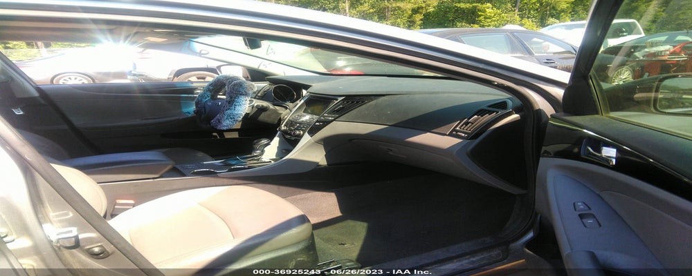 5NPEC4AB5CH412829 2012 HYUNDAI SONATA photo no. 5