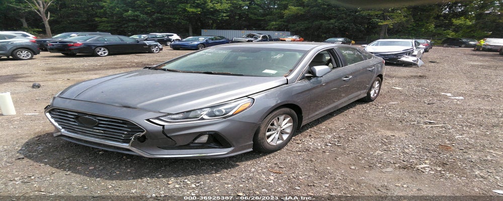 5NPE24AF0JH670288 2018 HYUNDAI SONATA photo no. 2