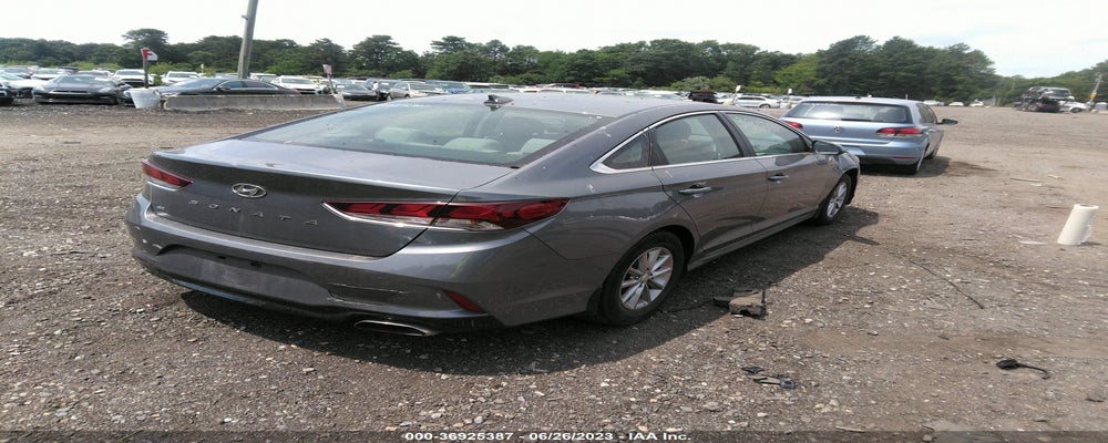 5NPE24AF0JH670288 2018 HYUNDAI SONATA photo no. 4