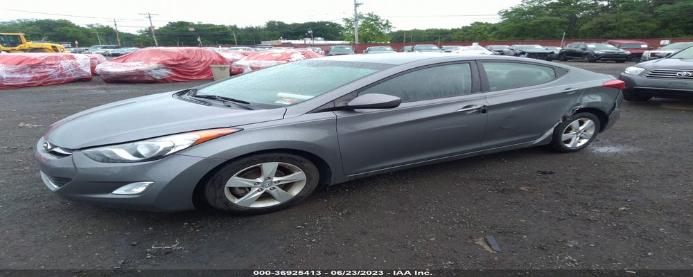 5NPDH4AEXDH447813 2013 HYUNDAI ELANTRA photo no. 2