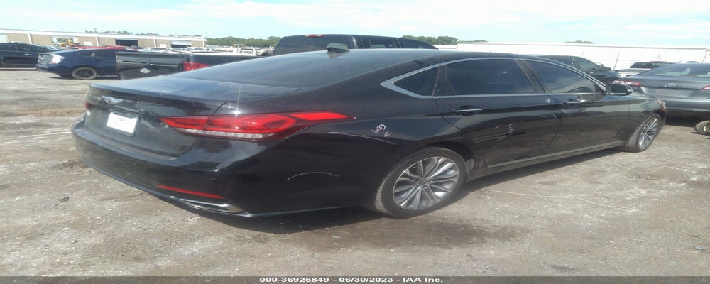 KMHGN4JE1FU046516 2015 HYUNDAI GENESIS photo no. 4